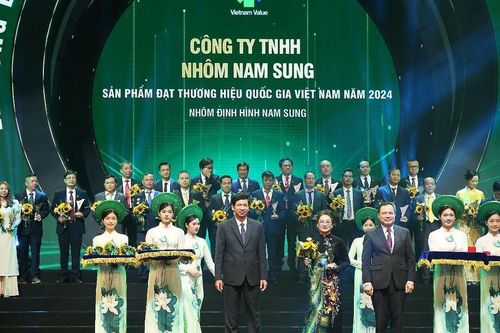 Tự hào Thương hiệu Quốc gia, dẫn đầu ngành nhôm Việt Nam