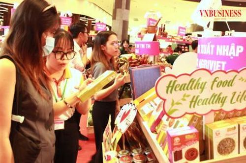 Doanh nghiệp 'bắt nhịp' ra sao trước thay đổi lớn về tiêu dùng năm 2025?