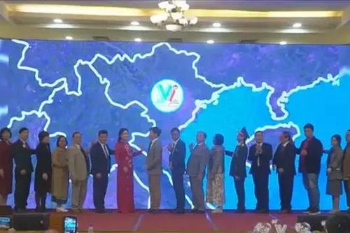 Phát triển các nền tảng số Make in Vietnam