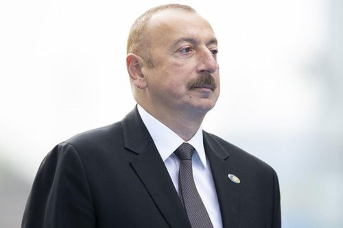 Tổng thống Azerbaijan: Máy bay rơi ở Kazakhstan do hỏa lực từ mặt đất