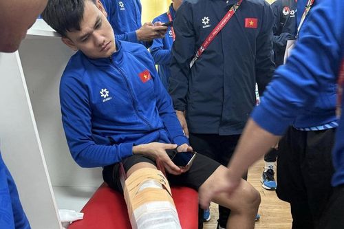 Hồ Tấn Tài nghỉ hết AFF Cup 2024, may không phải phẫu thuật