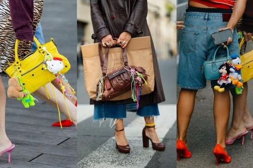 Thời trang một năm nhìn lại: Xu hướng charm bag được lòng giới trẻ nhất