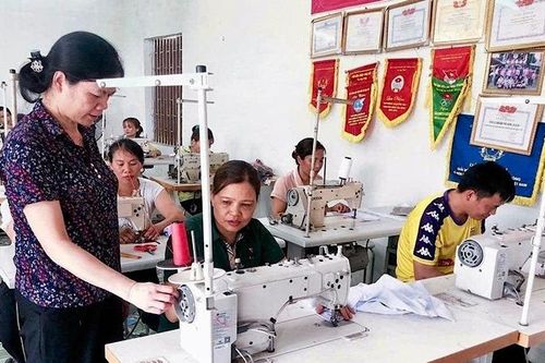 Đẩy mạnh đào tạo nghề, tạo sinh kế để giảm nghèo bền vững ở huyện Sơn Dương