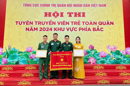 Binh nhất 'đa tài'