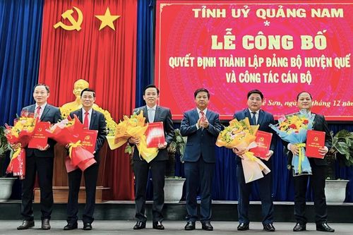Các địa phương công bố các Quyết định nhân sự theo Nghị quyết về sắp xếp đơn vị hành chính