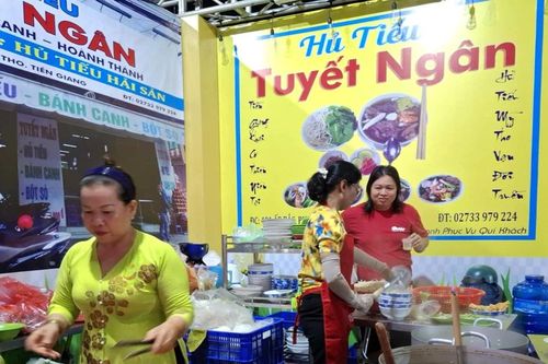 Vinh danh 5 nhà hàng, cơ sở kinh doanh đạt 'Quán hủ tiếu Mỹ Tho uy tín, chất lượng năm 2024'
