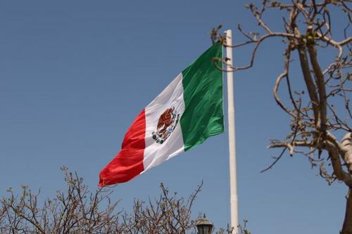 Mexico điều tra thị trấn vì biển báo cảm ơn trùm ma túy
