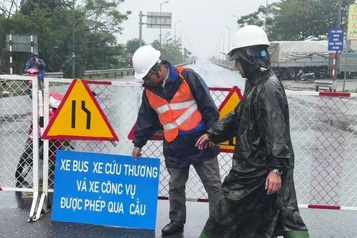QL1A đứt đoạn đoạn qua Quảng Nam dịp cuối năm: Khu Quản lý Đường bộ 3 cho biết 'không còn sự lựa chọn nào khác'
