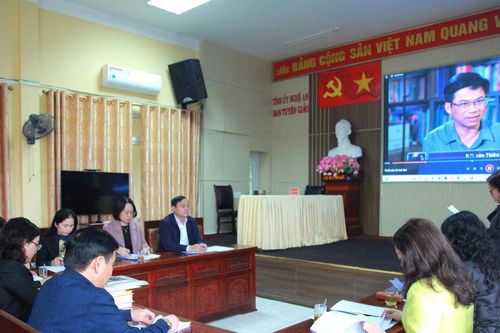 Chung khảo Giải thưởng sáng tác, quảng bá tác phẩm văn học, nghệ thuật, báo chí về chủ đề 'Học tập và làm theo tư tưởng, đạo đức, phong cách Hồ Chí Minh'