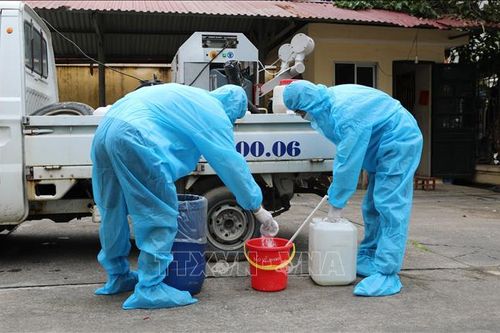 Xuất cấp trang thiết bị, hóa chất khử khuẩn hỗ trợ khắc phục hậu quả bão lũ