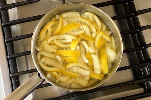 6 lợi ích cơ thể nhận được khi uống nước vỏ chanh đun sôi