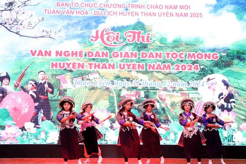 Hội thi văn nghệ dân gian dân tộc Mông huyện Than Uyên năm 2024
