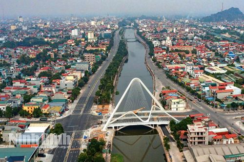 Khí thế lao động hăng say trên các công trình trọng điểm