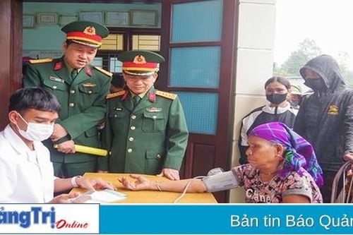 Ấm tình quân - dân trên vùng biên Hướng Sơn