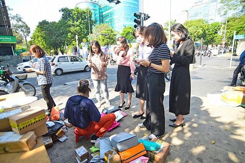 Bán hàng online, xác định doanh thu tính thuế thế nào?