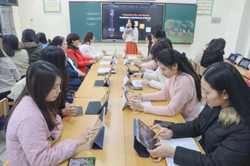 Trường học tại Hà Nội tích hợp sử dụng iPad trong dạy học