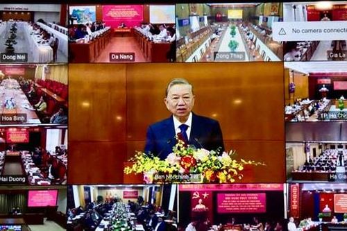 Xây dựng đội ngũ cán bộ Nội chính chắc về pháp luật, sắc về nghiệp vụ và đắc nhân tâm