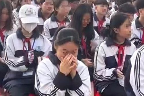 Giáo dục cảm xúc có nhất thiết cần đến nước mắt?