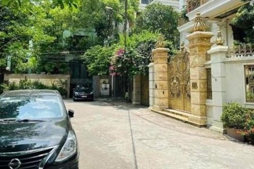 Vì sao vợ cựu Phó vụ trưởng của Bộ Công Thương không bị xác định là đồng phạm?