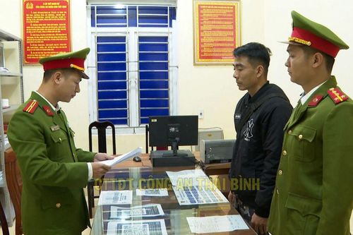 Thái Bình: khởi tố đối tượng buôn bán hàng cấm