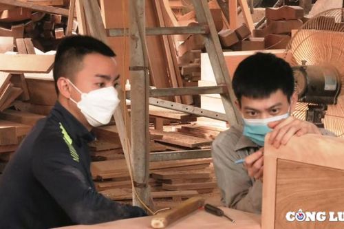 Làng mộc lâu đời và nổi tiếng ở Hà Tĩnh tất bật chuẩn bị hàng Tết