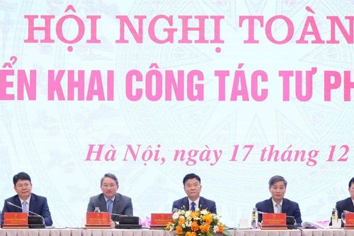 Chung sức, chung lòng, chung trí tuệ hoàn thành tốt các nhiệm vụ được giao