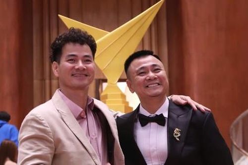 NSND Tự Long, NSND Xuân Bắc cùng xuất hiện ở VTV Awards