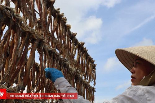 Ghé thăm làng nghề làm khô cá Khoai nức tiếng Cà Mau