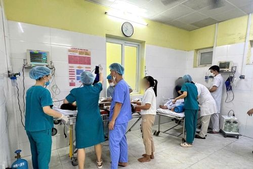 Điều tra nguyên nhân hai mẹ con tử vong sau bữa ăn trưa