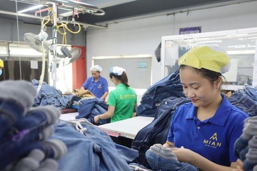 Những công nhân với mức lương đáng mơ ước