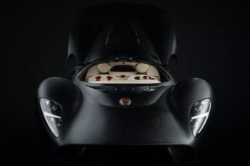 Siêu xe De Tomaso P72 lộ diện với ghế ngồi cao cấp