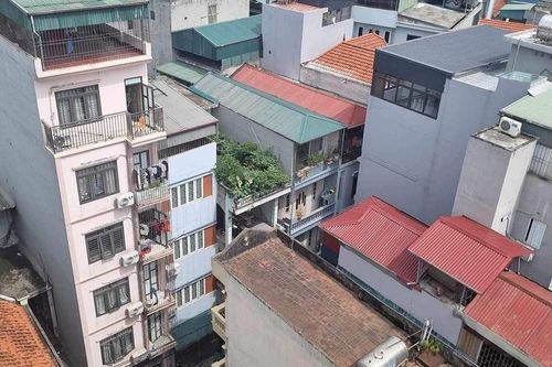 'Sóng' tăng giá lan đến phân khúc nhà trong ngõ