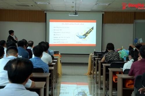 Sử dụng robot mổ khối u đường tiêu hóa