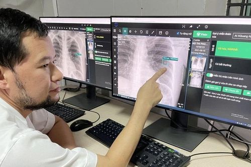 Hướng tới 'Tiếp cận y tế toàn diện'