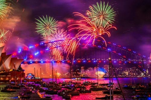 Clip: Màn bắn pháo hoa ước tính trị giá 6,3 tại Sydney thu hút 500 triệu người theo dõi