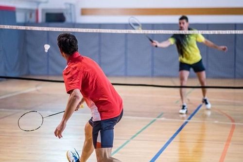 Chơi thể thao có giúp giải rượu?
