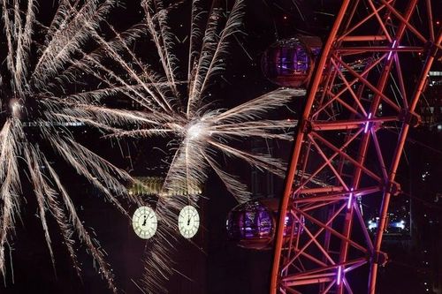 Big Ben rung chuông đón năm mới, quảng trường Thời Đại chuẩn bị an ninh