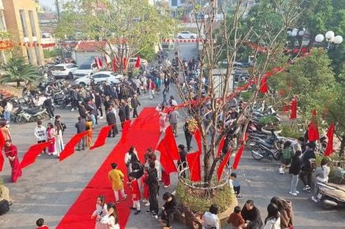 Ngoại thành Hà Nội ngập tràn sức sống mới