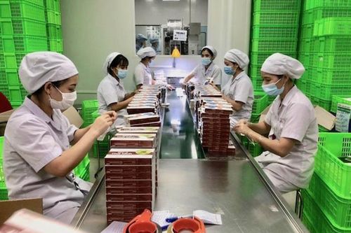 Lương tối thiểu tăng bình quân gần 6% mỗi năm
