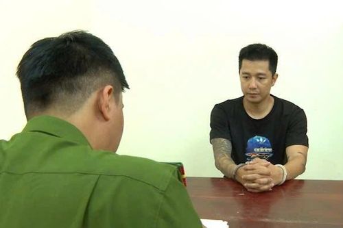 Lê Sỹ Mạnh, cựu tuyển thủ vừa bị bắt là ai?