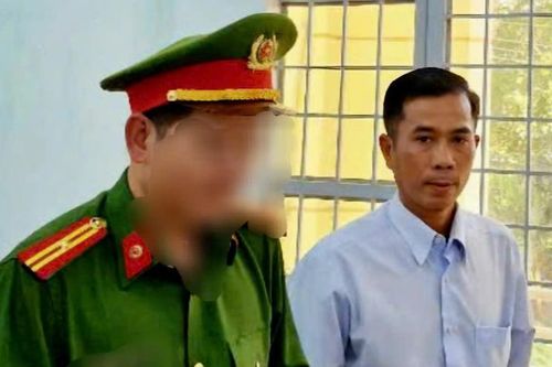 Nguyên Giám đốc Văn phòng Đăng ký đất đai Chi nhánh Châu Phú bị khởi tố
