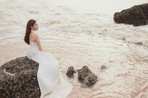 Ca sĩ trẻ Đoàn Hồng Hạnh tổ chức minishow Ký ức Sao Mai