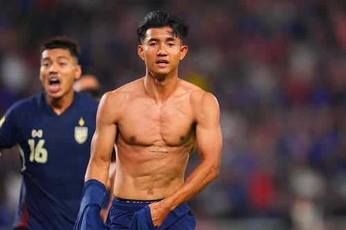 Đội hình ra sân của ĐT Thái Lan: 'Thần đồng' Suphanat ngồi dự bị