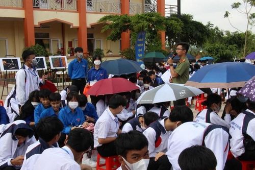 Đắk Lắk tăng cường phòng, chống tai nạn liên quan pháo nổ trong lứa tuổi học sinh