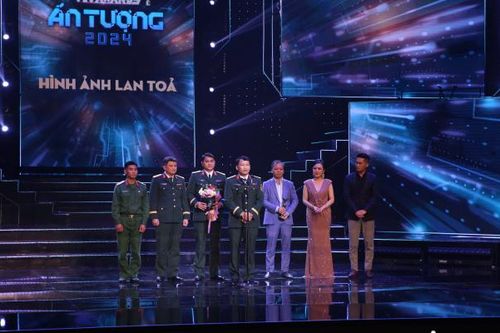 'Anh trai vượt ngàn chông gai' giành giải thưởng chương trình giải trí ấn tượng