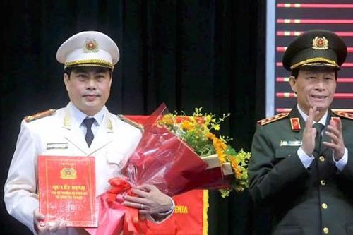 Công bố và trao quyết định bổ nhiệm hai Phó Giám đốc Công an tỉnh Quảng Nam