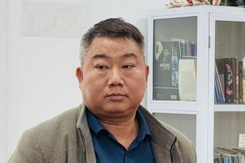 Nguyên chủ tịch xã bị bắt vì tham ô tài sản