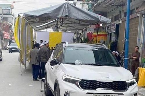 Chủ tịch tỉnh Hải Dương yêu cầu xử lý nghiêm vụ ô tô đâm vào rạp đám tang