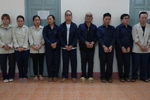 Phá sòng bạc quy mô lớn, số tiền thắng thua có ngày lên đến 18 tỷ đồng