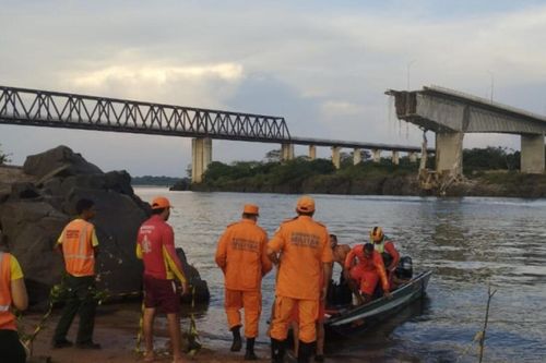 Phát hiện thêm thi thể nạn nhân trong vụ sập cầu ở Brazil